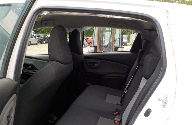 Toyota Yaris cena 22900 przebieg: 67796, rok produkcji 2018 z Mogilno małe 121